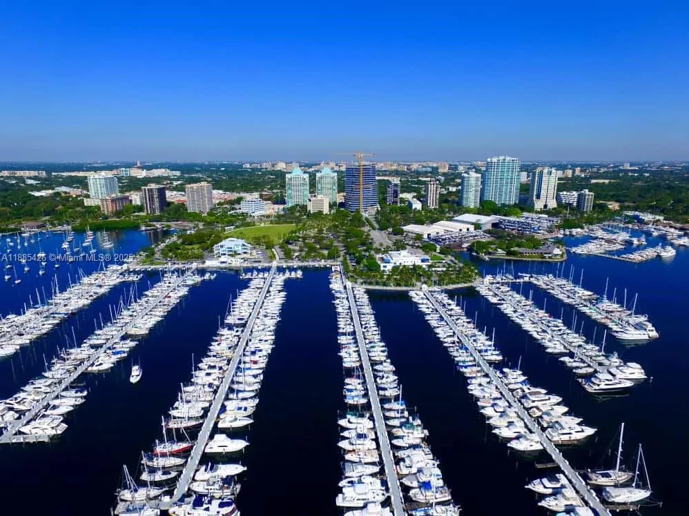 2843 S Bayshore Dr # 3A, Miami, FL 33133
