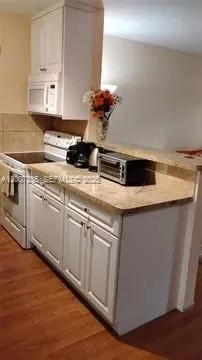 15610 NE 6th Ave # 18C, Miami, FL 33162 photo 8