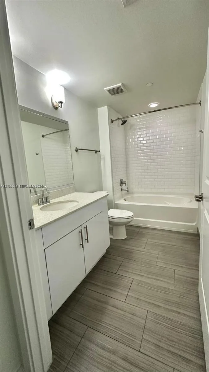 1776 Polk St # 1403, Hollywood, FL 33020 photo 6