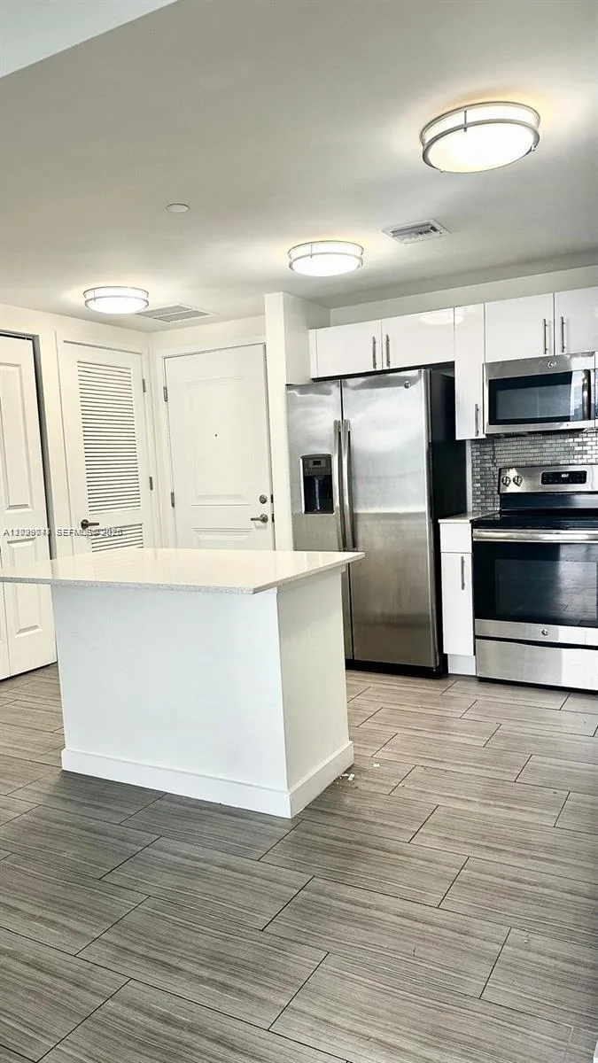 1776 Polk St # 1403, Hollywood, FL 33020 photo 9