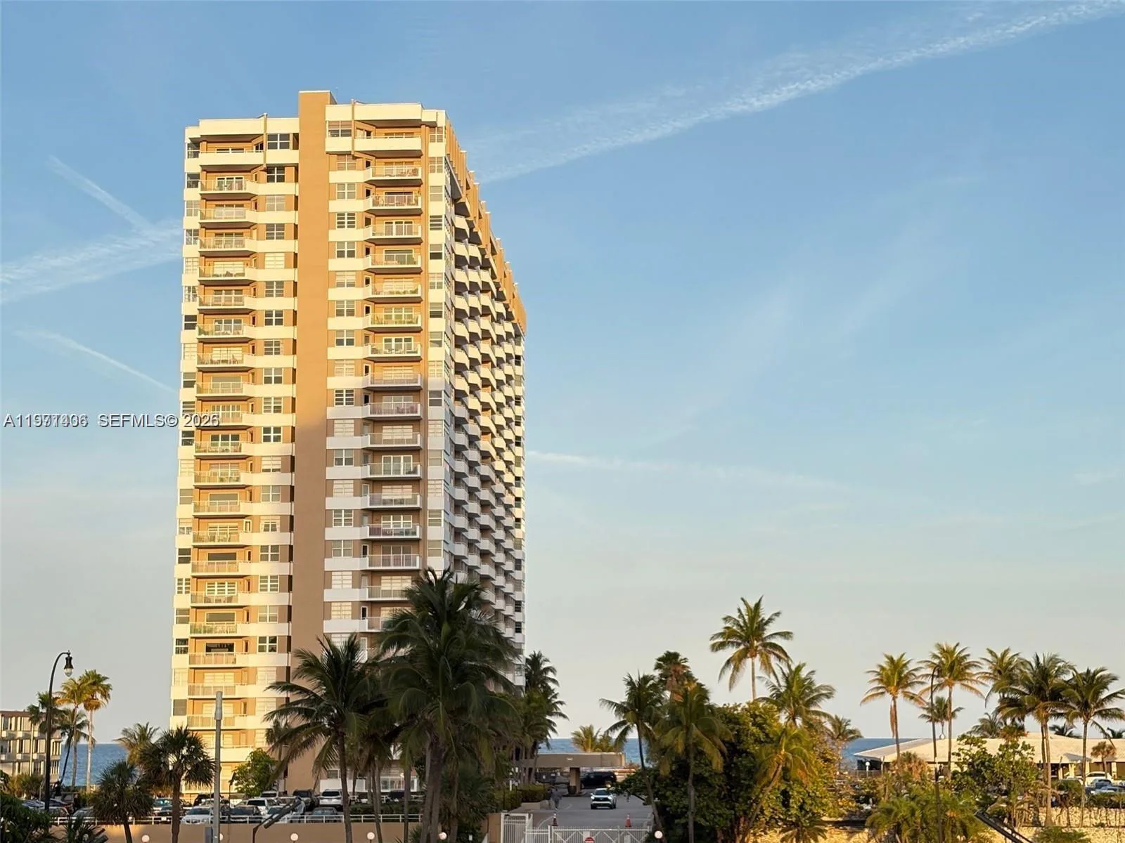 1965 S Ocean Dr # 2F, Hallandale Beach, FL 33009