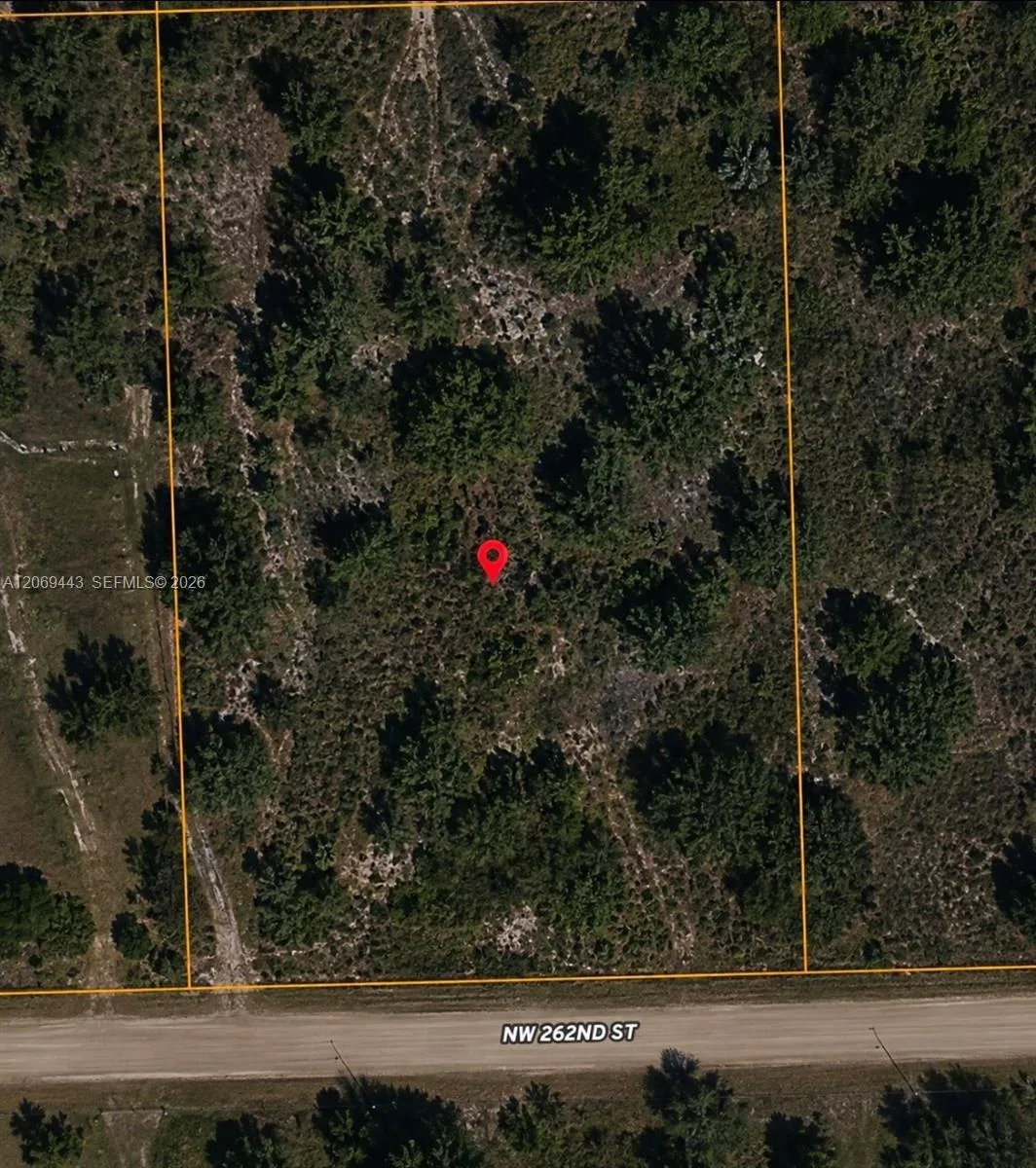 20477 NW 262nd St, Okeechobee, FL 34972