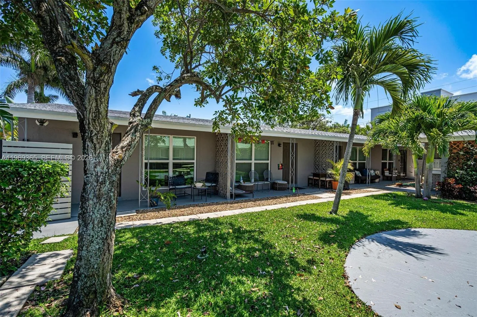 2201 NE 14th Ave, Wilton Manors, FL 33305 photo 6