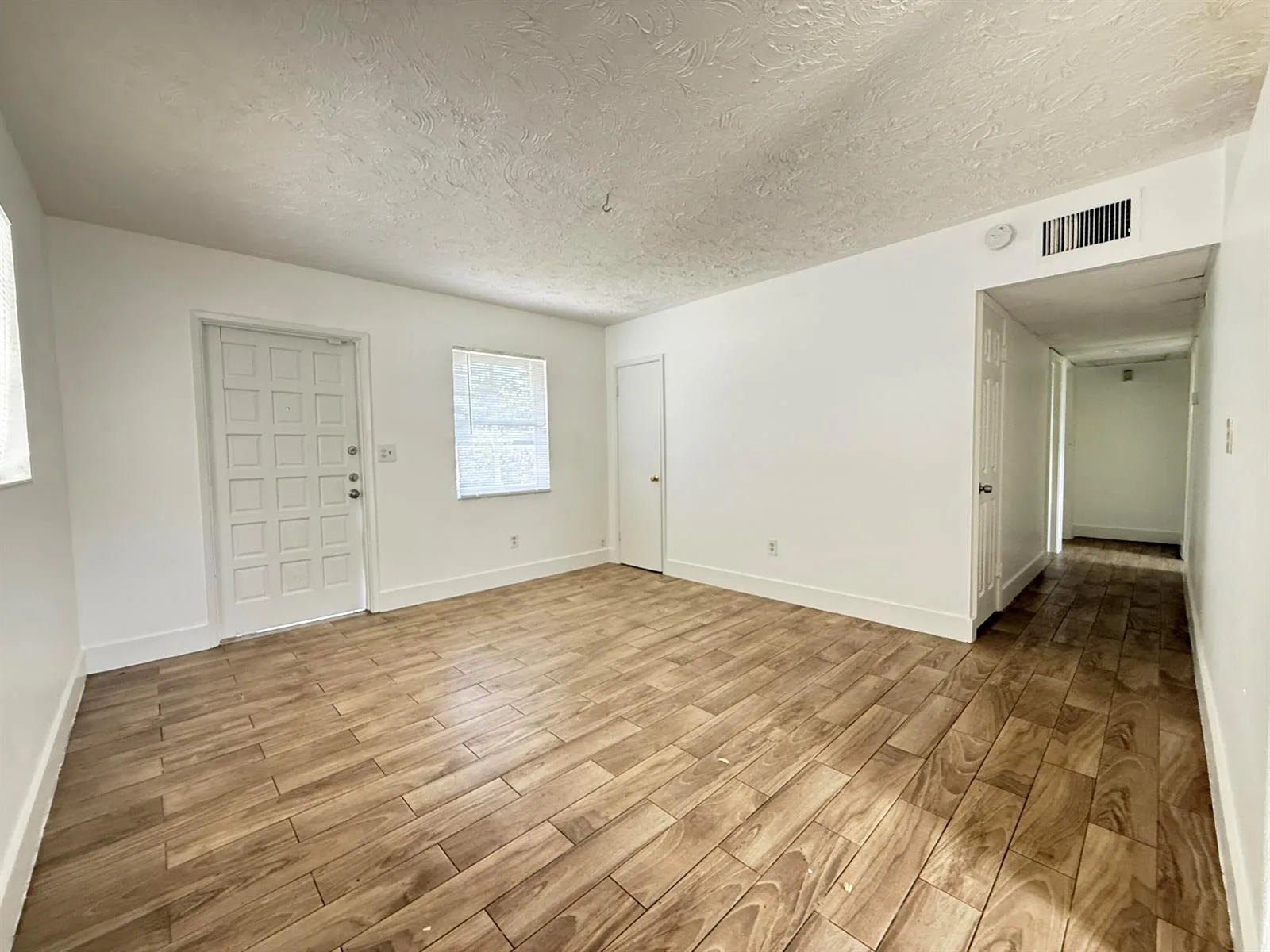 3530 NW 1ST Court NW, Fort Lauderdale, FL 33311 photo 3