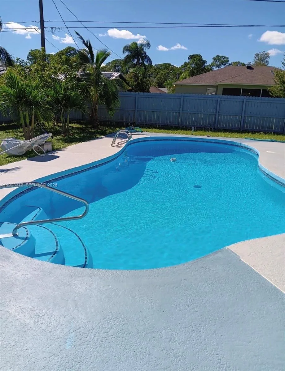 146 BONFIRE, Palm Bay, FL 32907