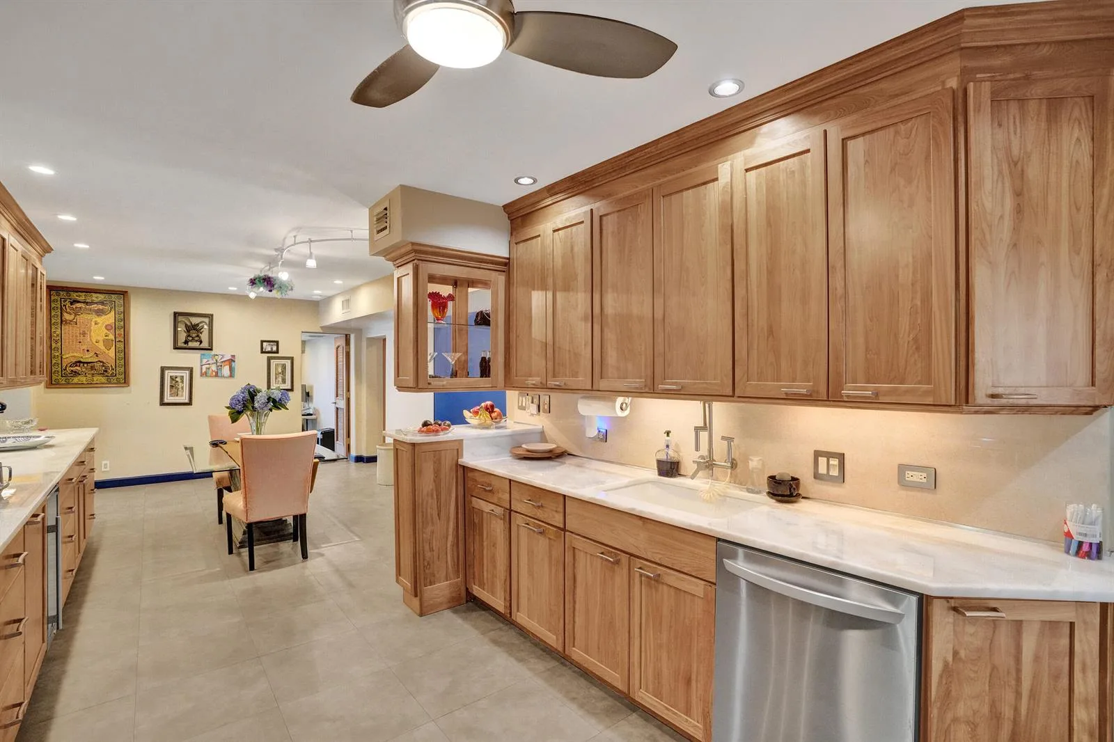908 NE 16th Place, Fort Lauderdale, FL 33305 photo 11