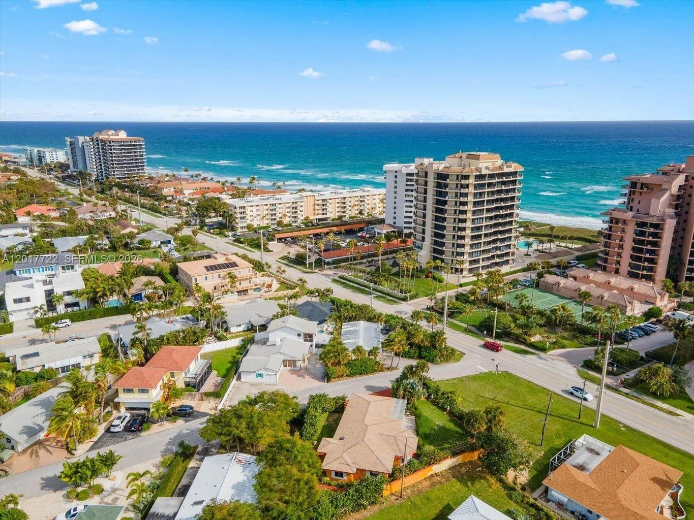 xxxx Neptune Rd, Juno Beach, FL 33408