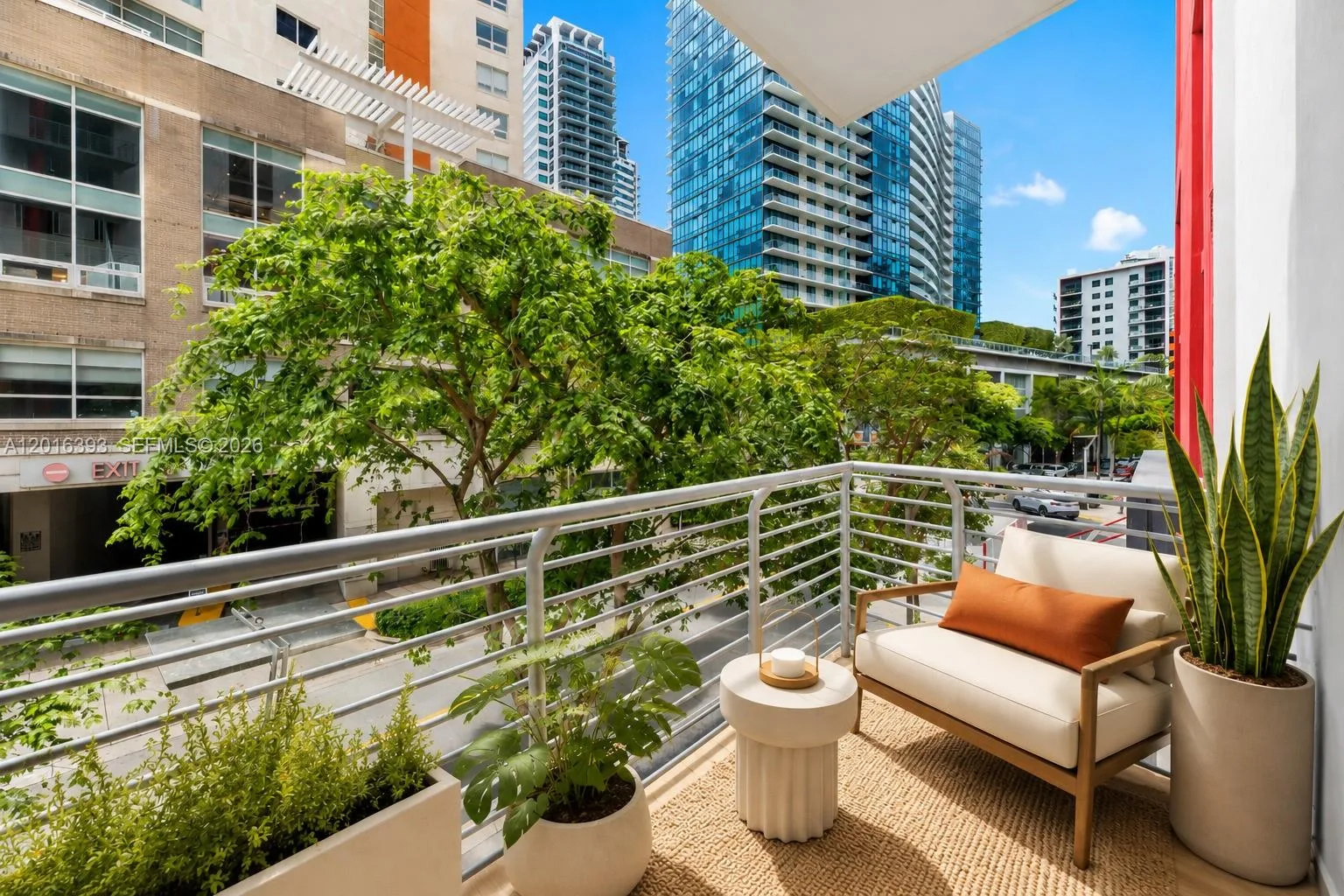 90 NE 32nd # 213, Miami, FL 33127