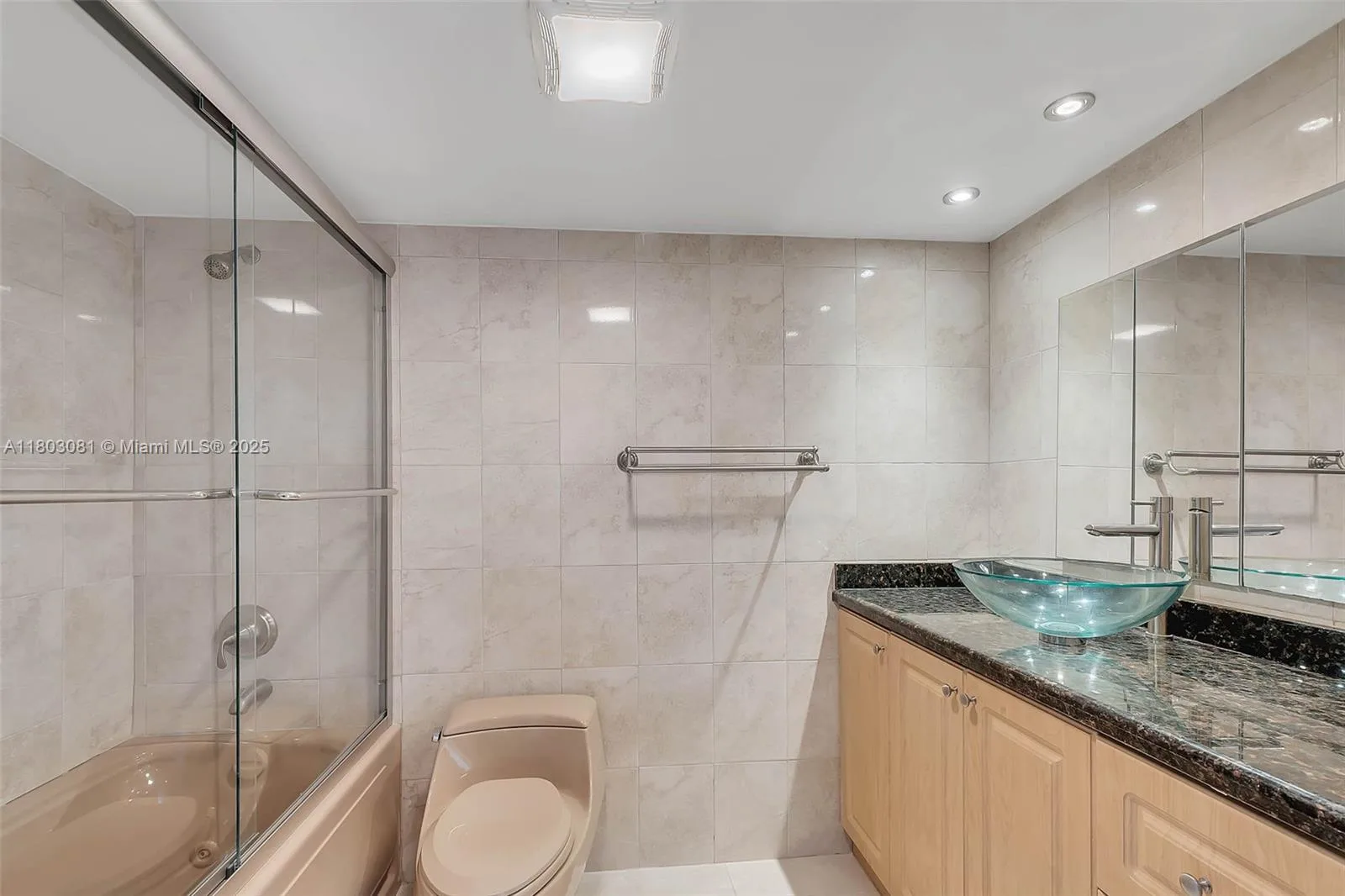 231 174th St # 2312, Sunny Isles Beach, FL 33160 photo 11