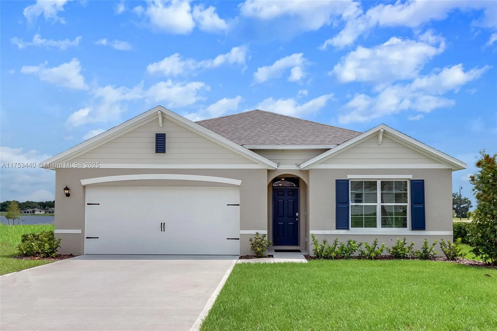 2045 WANDA AVE N, Lehigh Acres, FL 33971