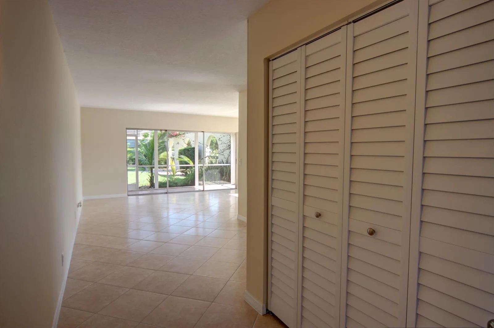 342 Southwind Drive # 114, North Palm Beach, FL 33408