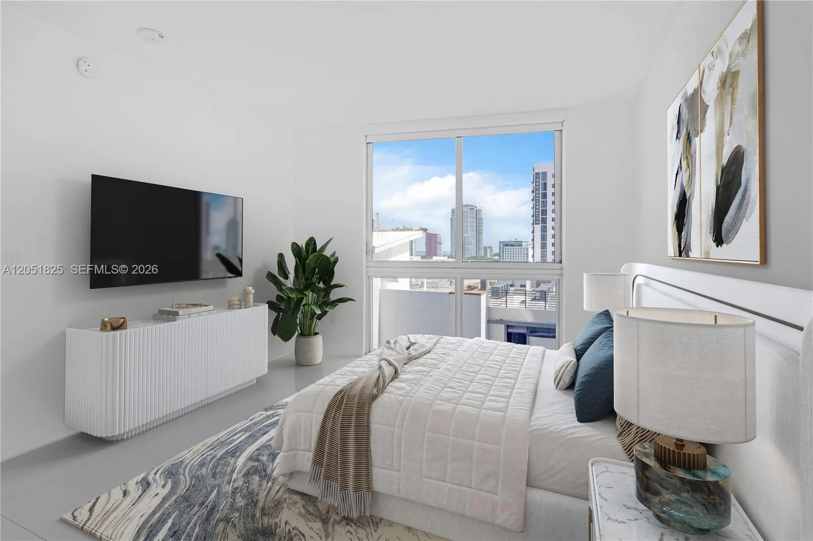 1010 SW 2nd Ave # 1003, Miami, FL 33130 photo 9