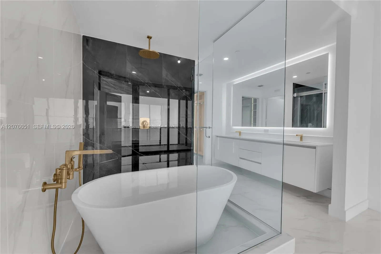 700 NE 24th Street # 1407, Miami, FL 33137 photo 5