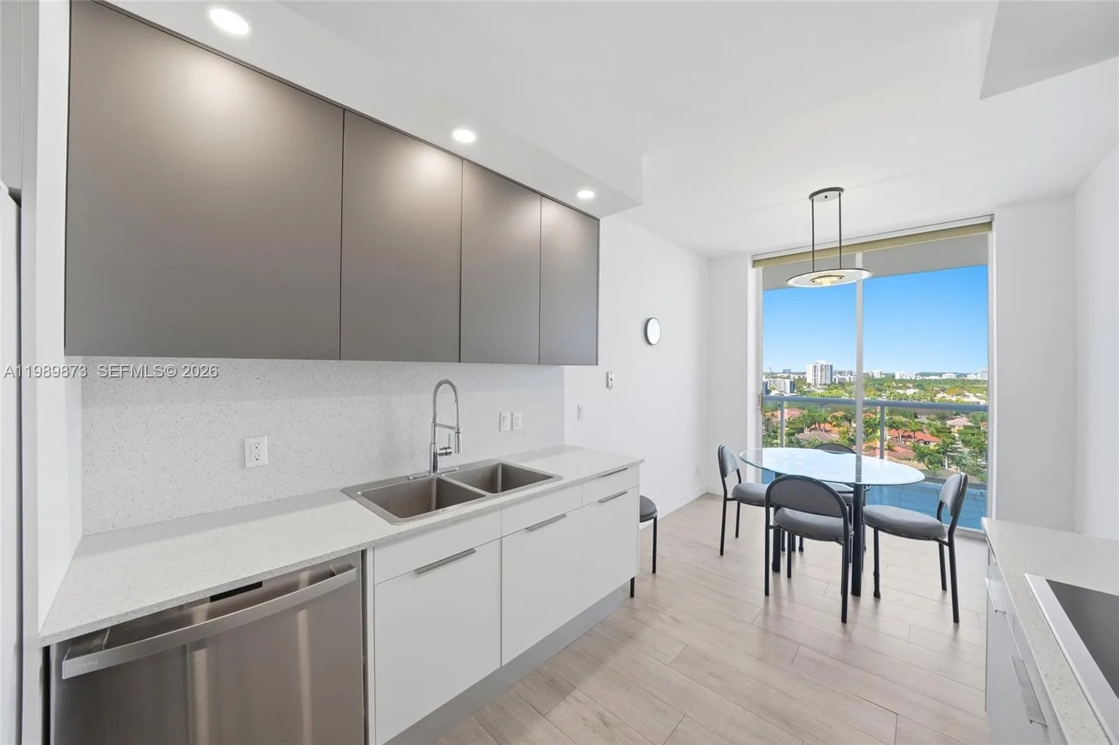 3801 NE 207th St # 1203, Aventura, FL 33180 photo 5