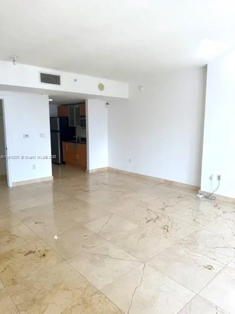 1750 N Bayshore Dr # 2308, Miami, FL 33132 photo 6