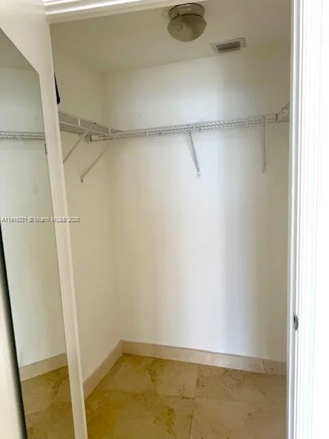 1750 N Bayshore Dr # 2308, Miami, FL 33132 photo 7