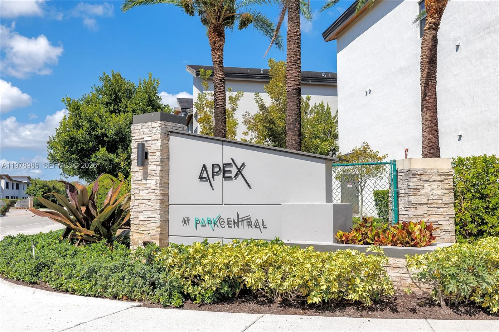 7925 NW 104th Ave # 28, Doral, FL 33178