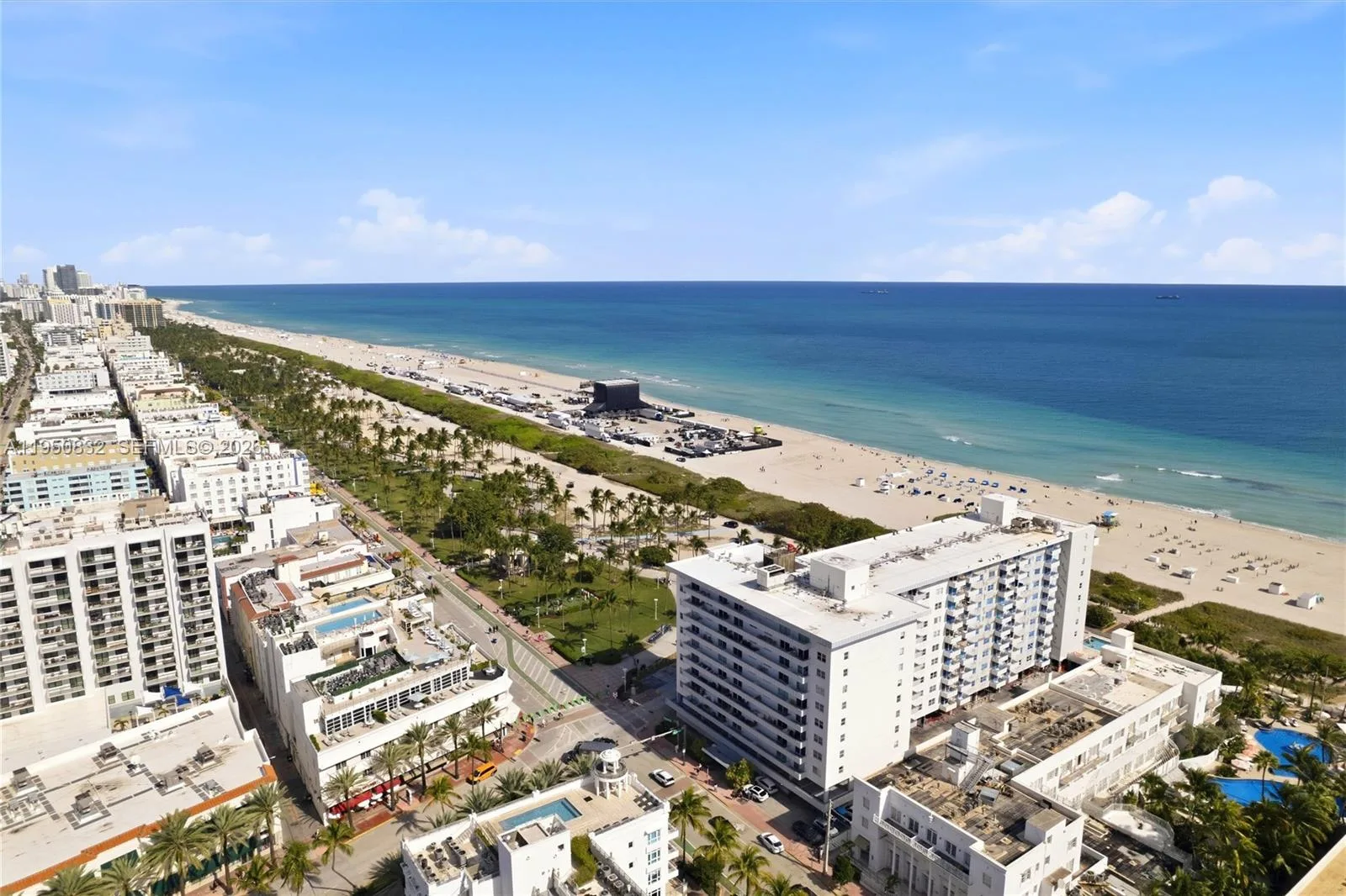 465 Ocean Dr # 1024, Miami Beach, FL 33139 photo 10