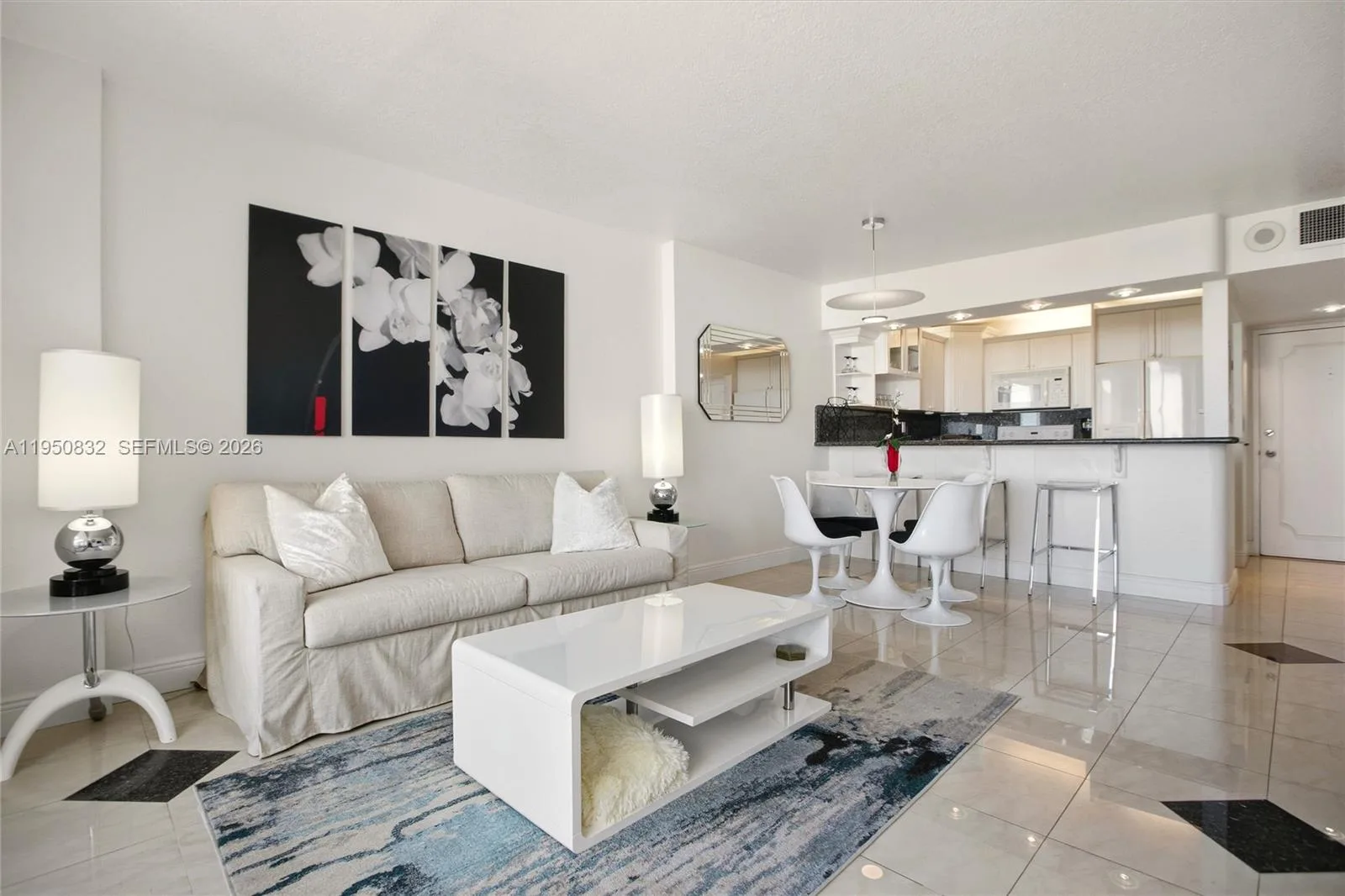 465 Ocean Dr # 1024, Miami Beach, FL 33139 photo 4