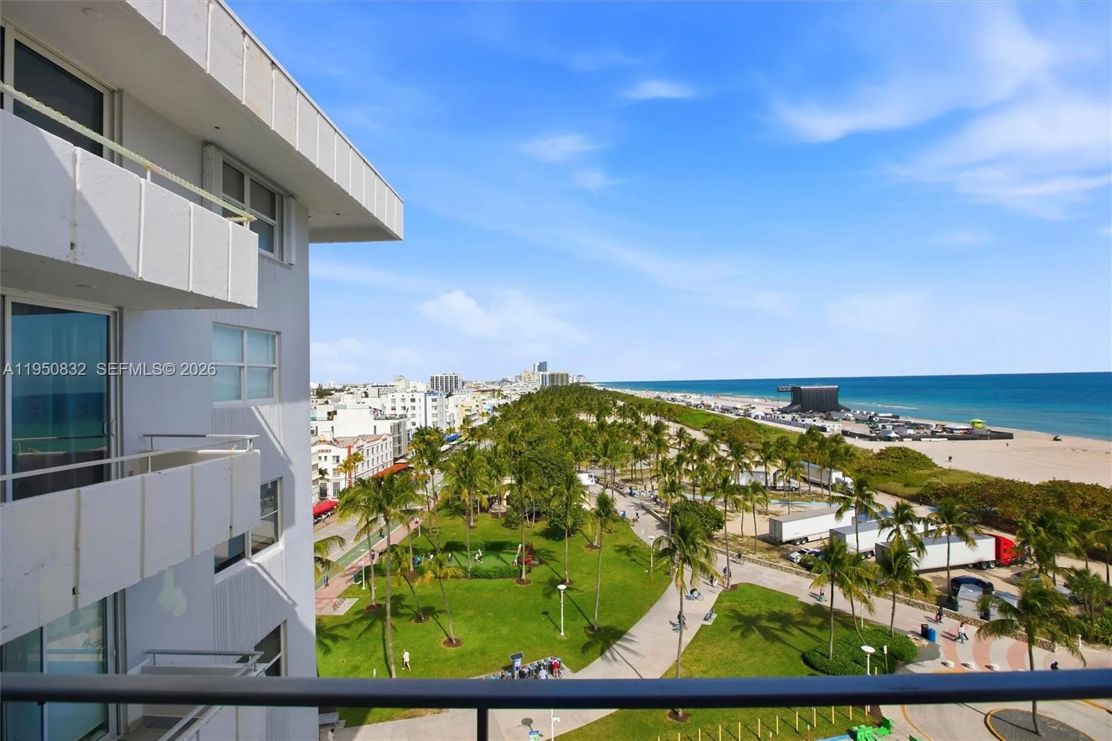 465 Ocean Dr # 1024, Miami Beach, FL 33139 photo 8