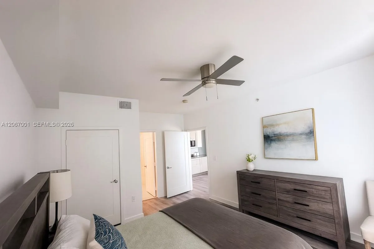 79 SW 12th St # 2809-S, Miami, FL 33130 photo 13