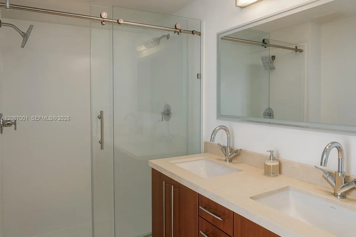 79 SW 12th St # 2809-S, Miami, FL 33130 photo 6