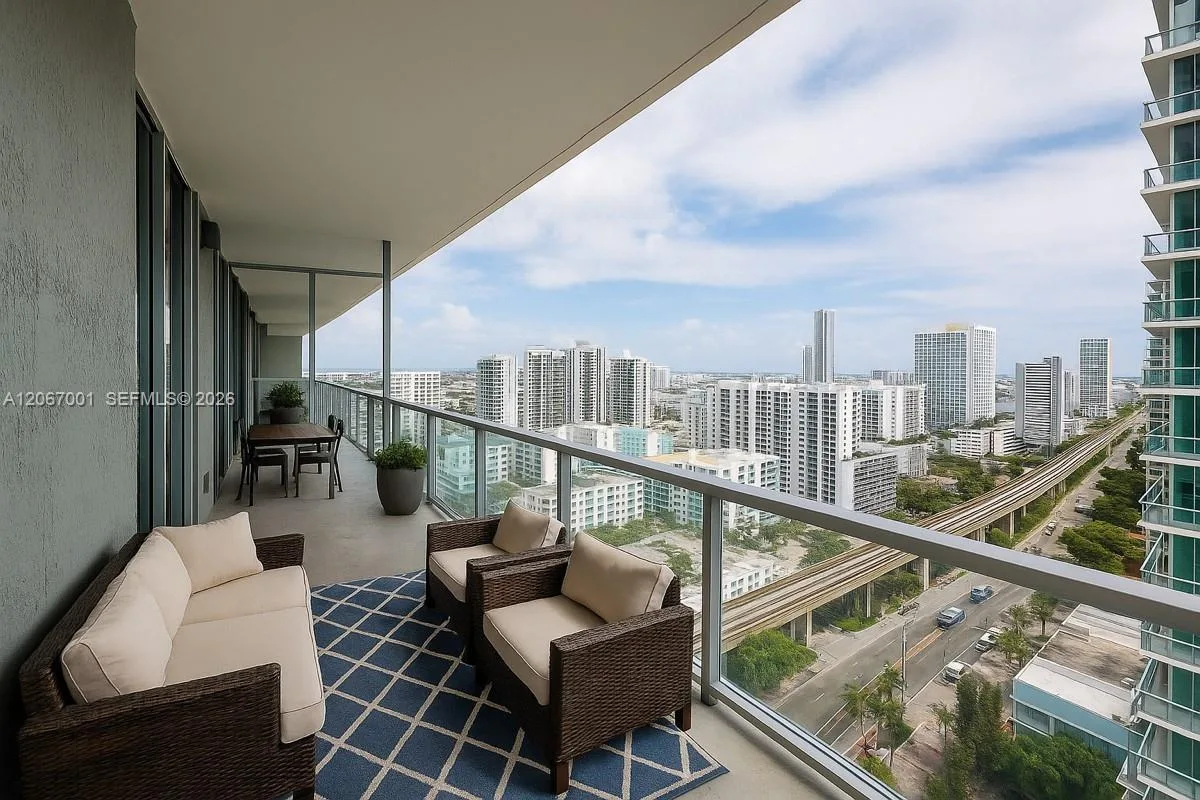 79 SW 12th St # 2809-S, Miami, FL 33130 photo 8