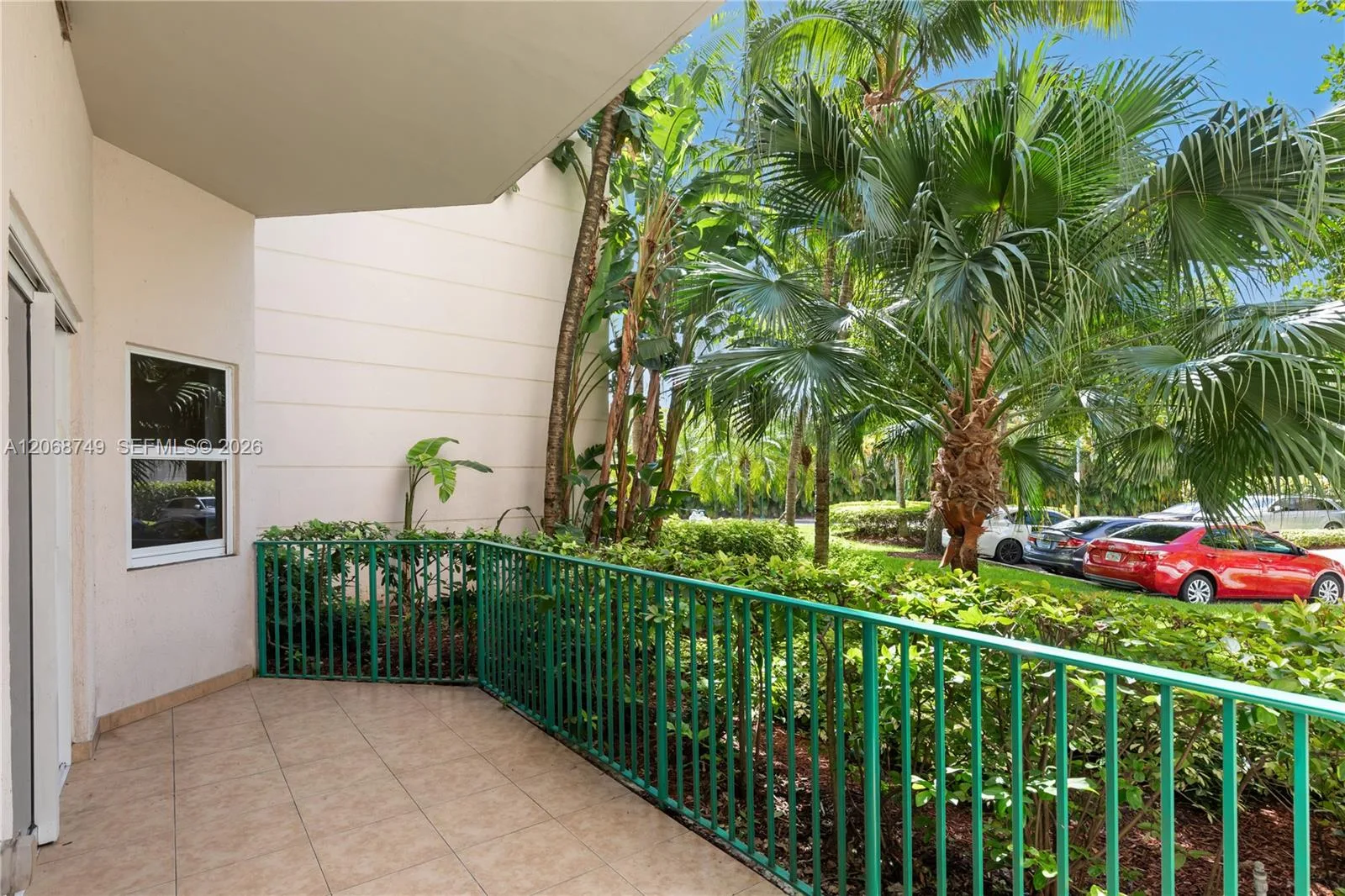 19900 E Country Club Dr # 104, Aventura, FL 33180 photo 11
