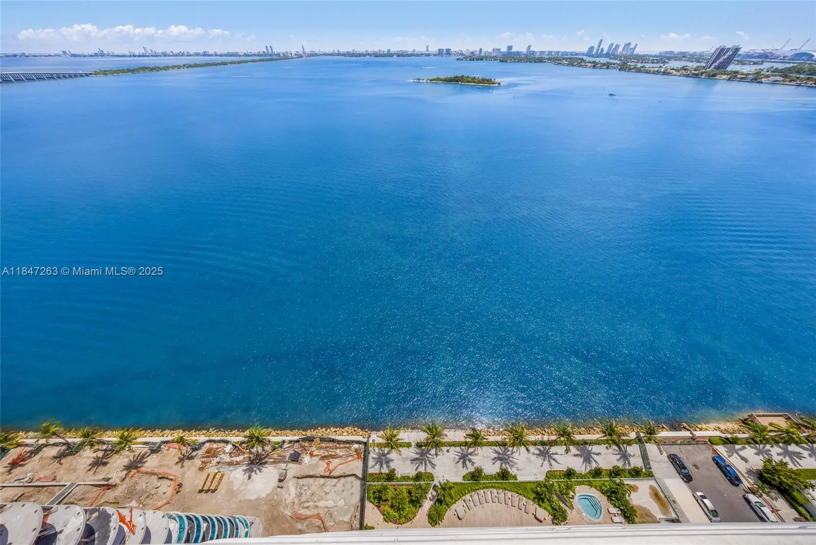 700 NE 24th St # 2101, Miami, FL 33137 photo 13