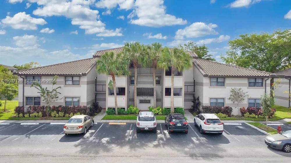 9894 Nob Hill Ln # 9894, Sunrise, FL 33351