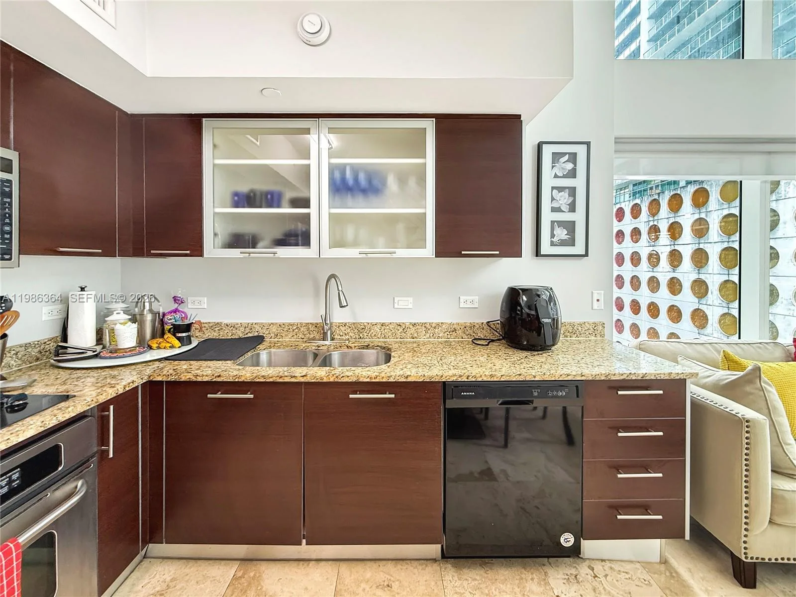 41 SE 5th St # 602, Miami, FL 33131 photo 7