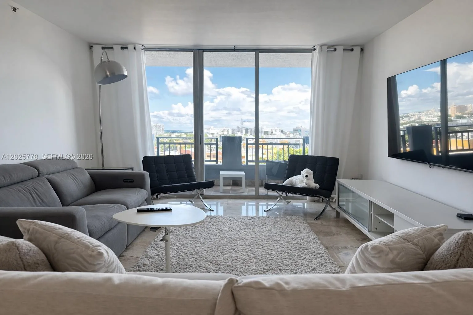 90 Alton Rd # 1009, Miami Beach, FL 33139