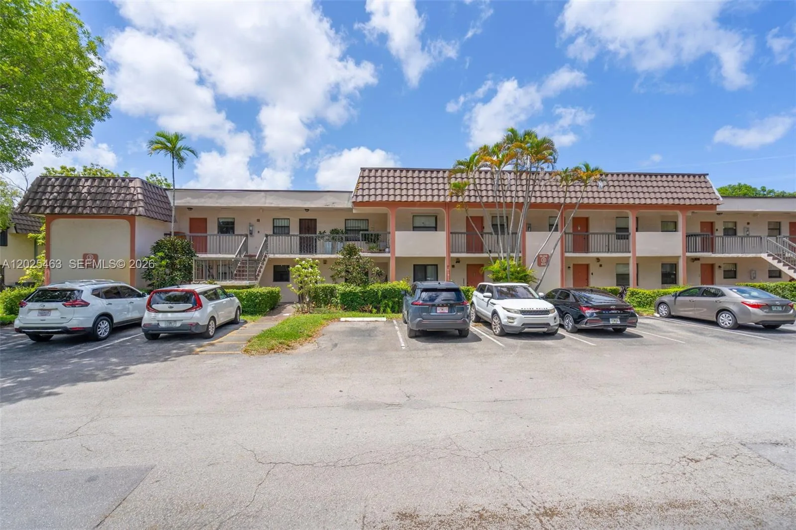 841 NE 207th Ln # 3-201, Miami, FL 33179