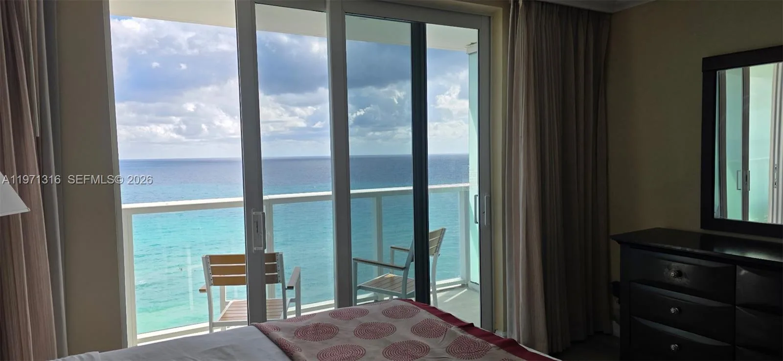19201 Collins Ave # 1011, Sunny Isles Beach, FL 33160 photo 4
