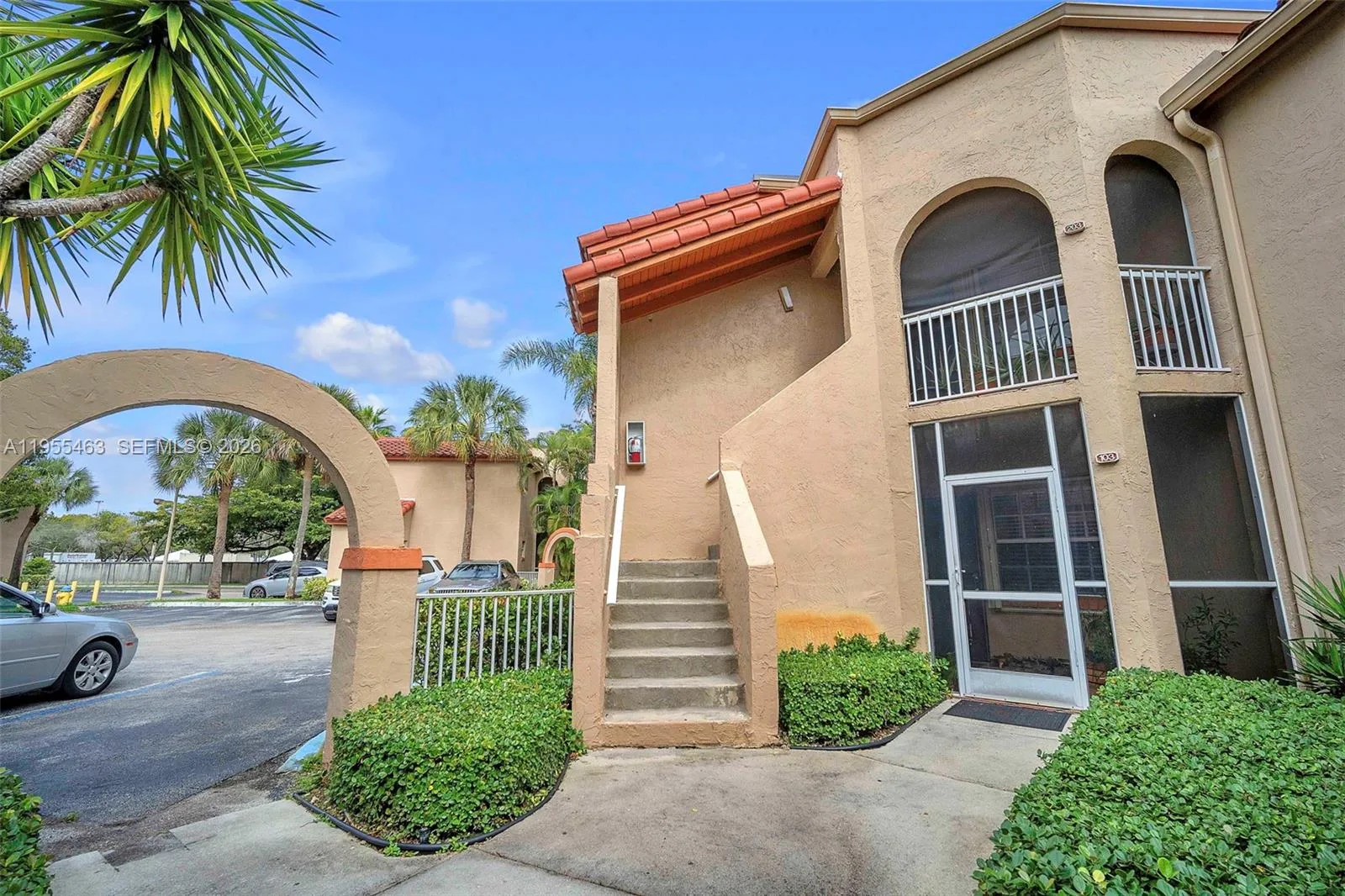 8606 SW 3rd St # 103, Pembroke Pines, FL 33025