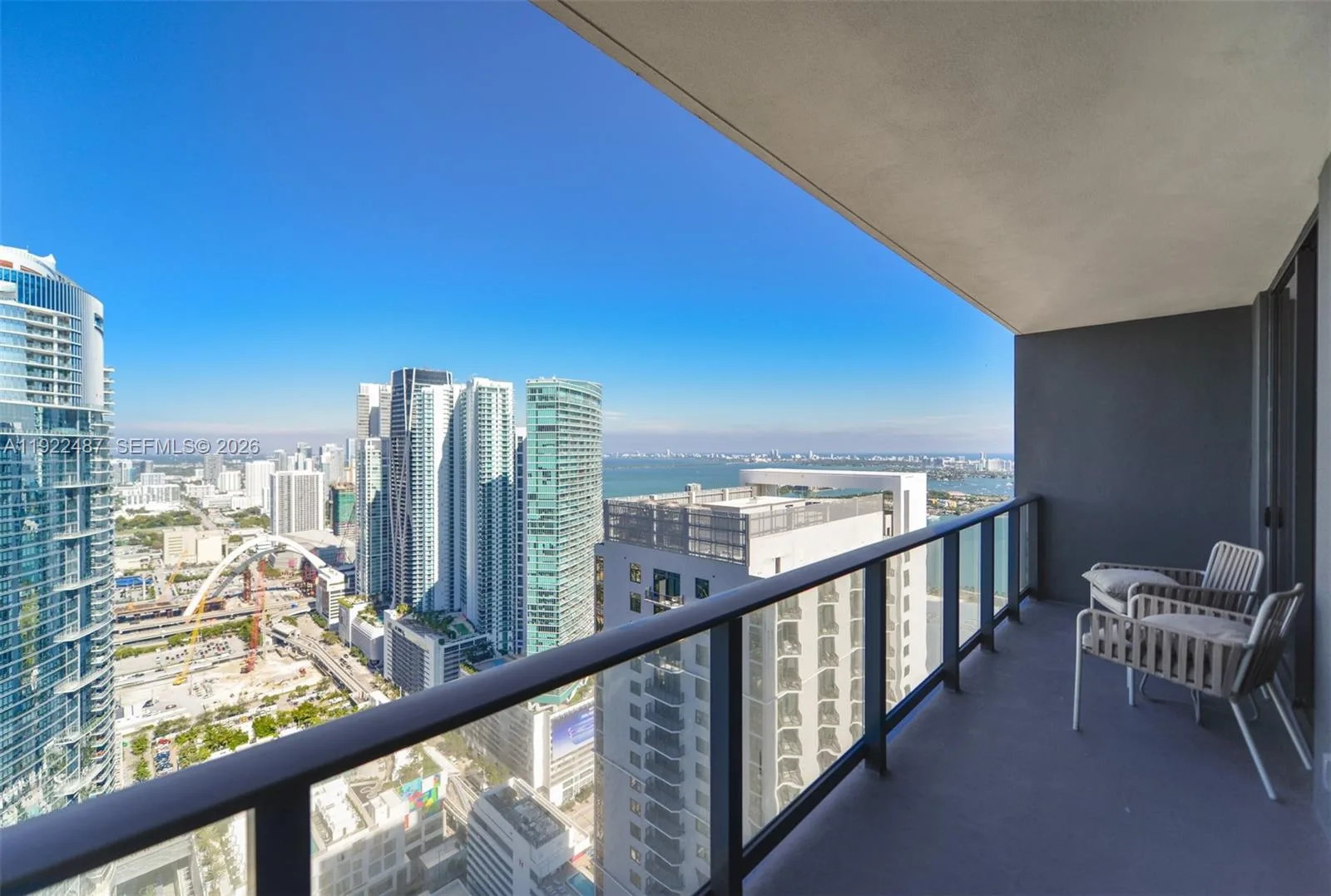 159 NE 6th St # 4601, Miami, FL 33132 photo 6