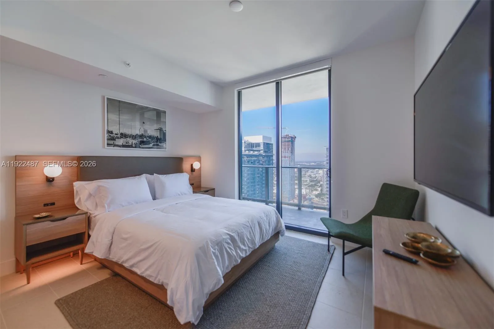 159 NE 6th St # 4601, Miami, FL 33132 photo 8