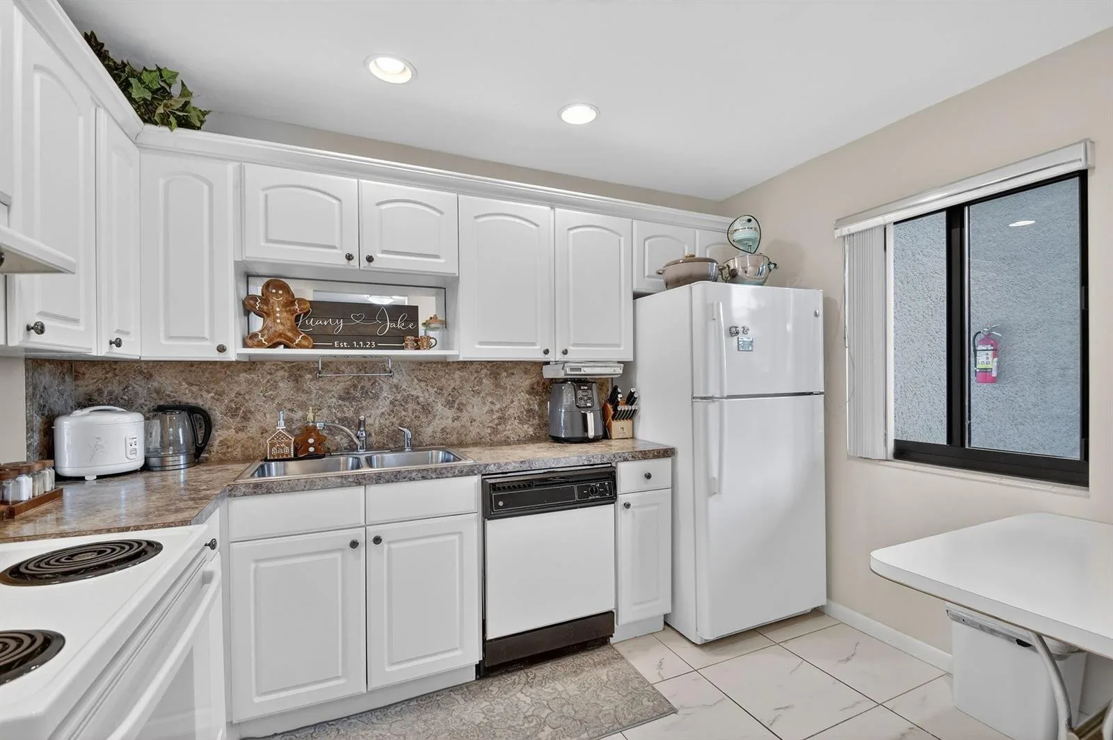 4272 Deste Court # 106, Lake Worth, FL 33467 photo 2