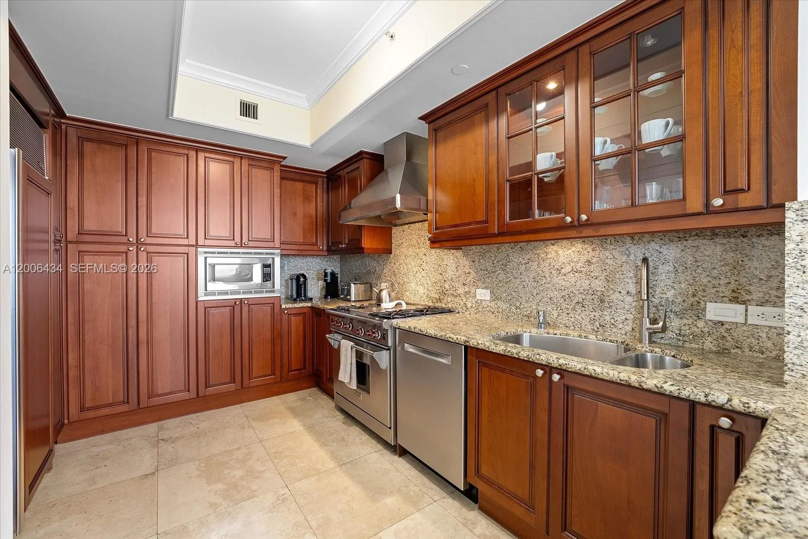 17875 Collins Ave # 2702, Sunny Isles Beach, FL 33160 photo 9