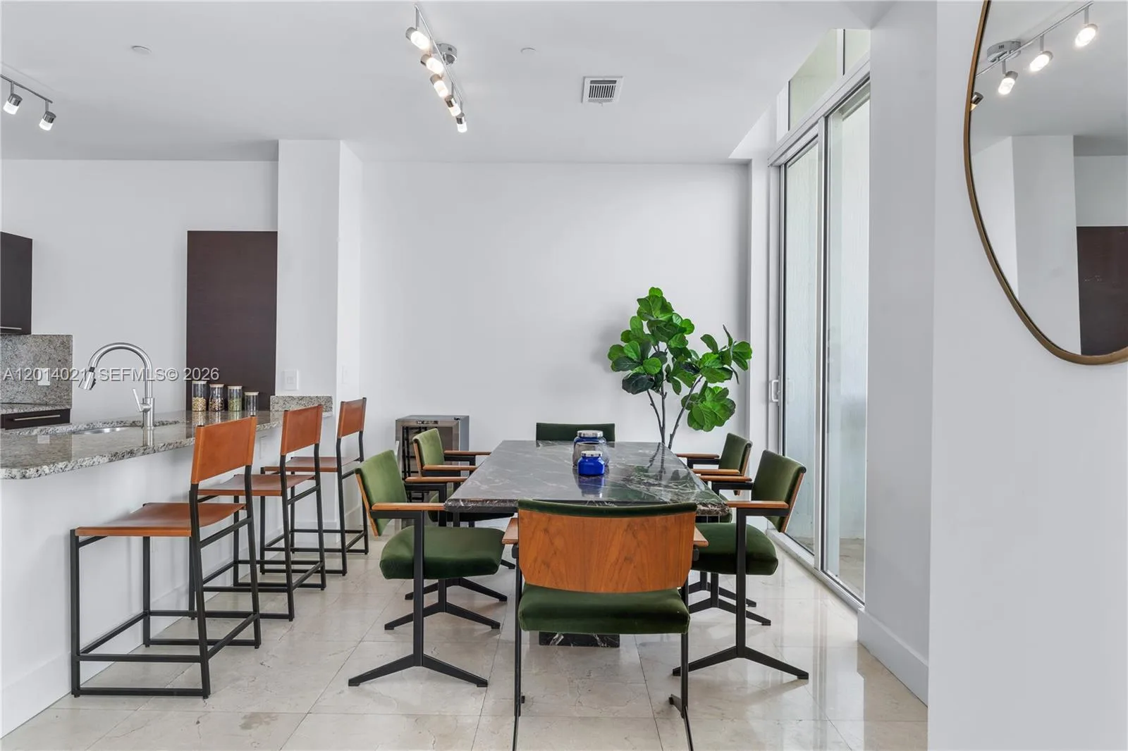 950 Brickell Bay Dr # 5506, Miami, FL 33131 photo 10