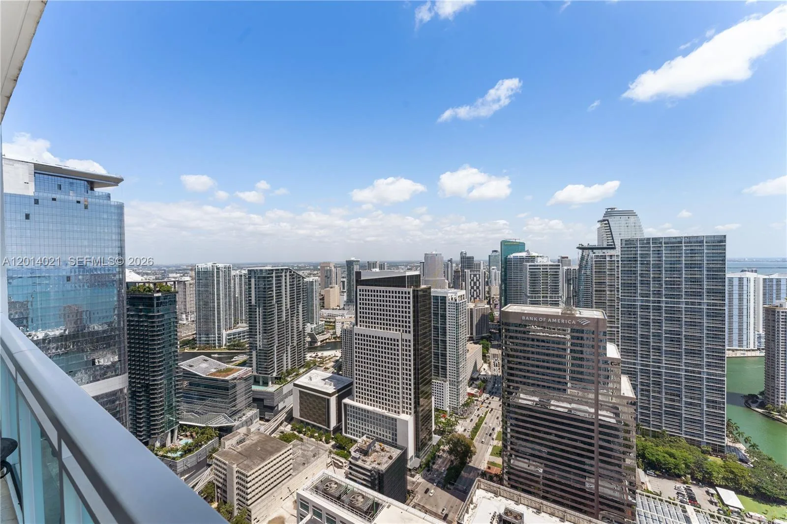 950 Brickell Bay Dr # 5506, Miami, FL 33131 photo 7