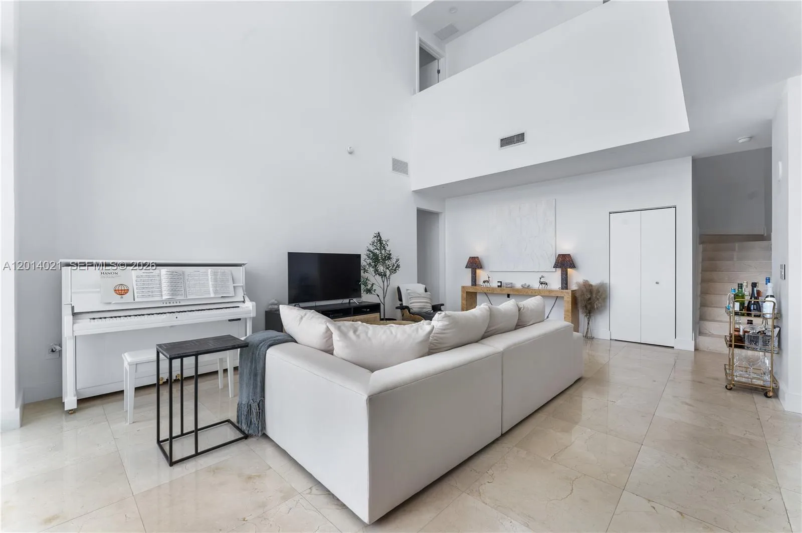950 Brickell Bay Dr # 5506, Miami, FL 33131 photo 8