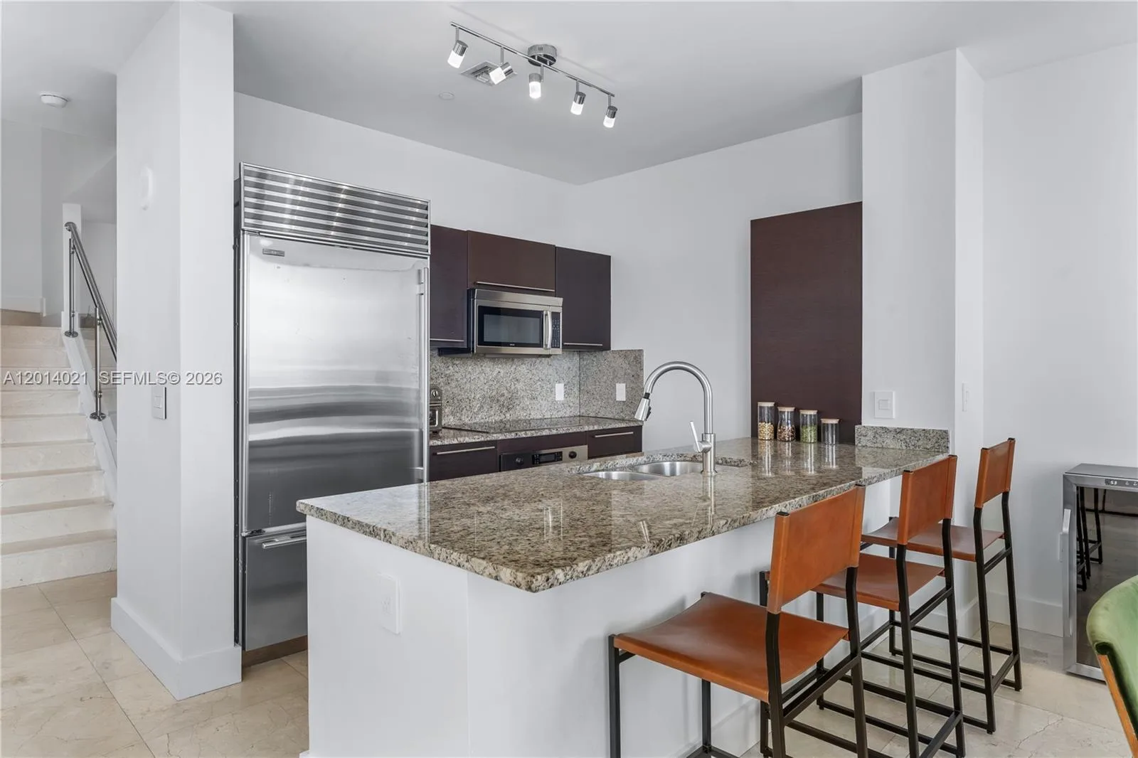 950 Brickell Bay Dr # 5506, Miami, FL 33131 photo 9