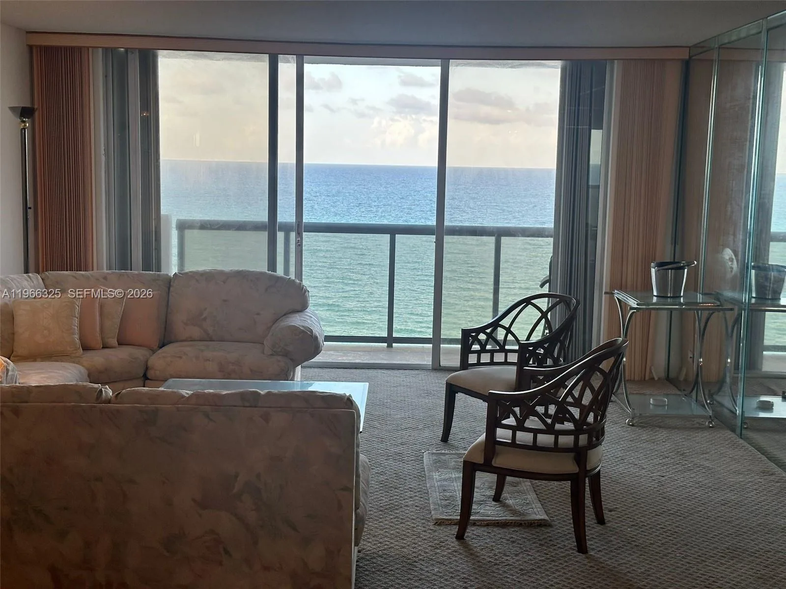 6039 Collins Ave # 1517, Miami Beach, FL 33140 photo 5