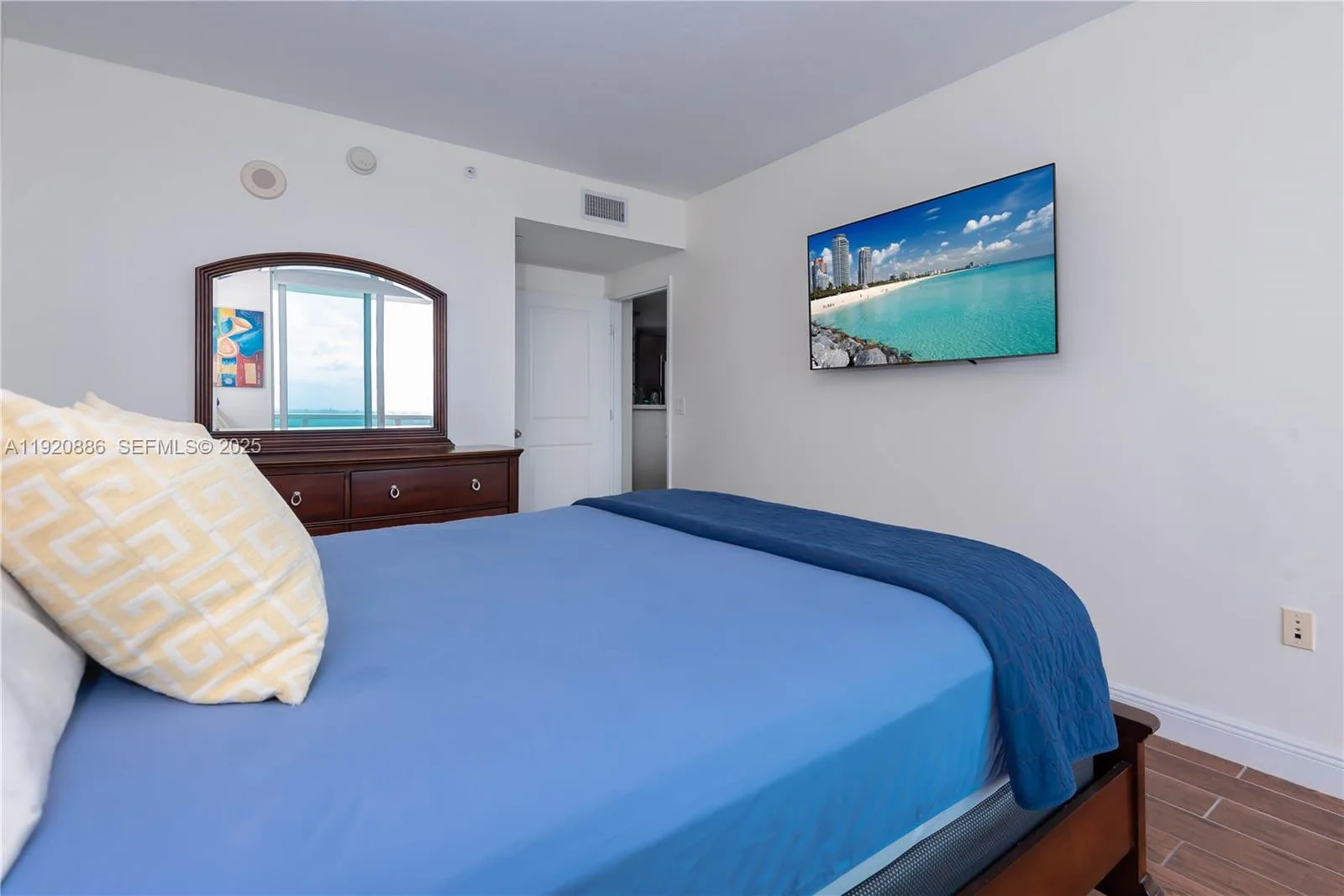 1250 S Miami Ave # 3205, Miami, FL 33130 photo 11
