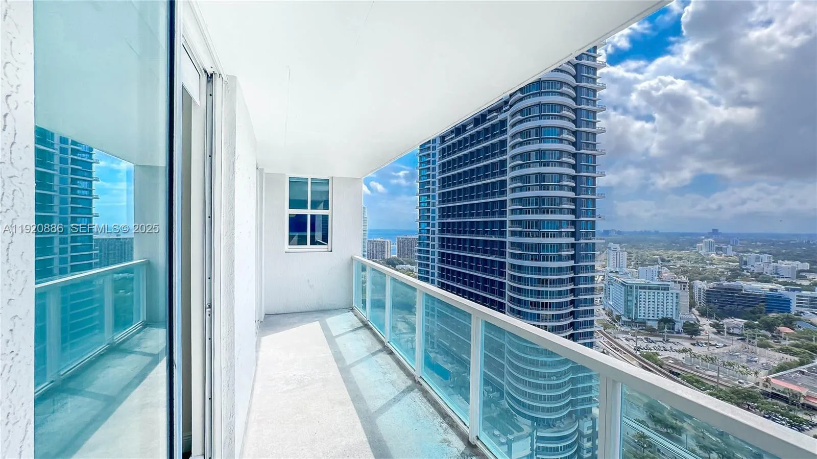 1250 S Miami Ave # 3205, Miami, FL 33130 photo 2