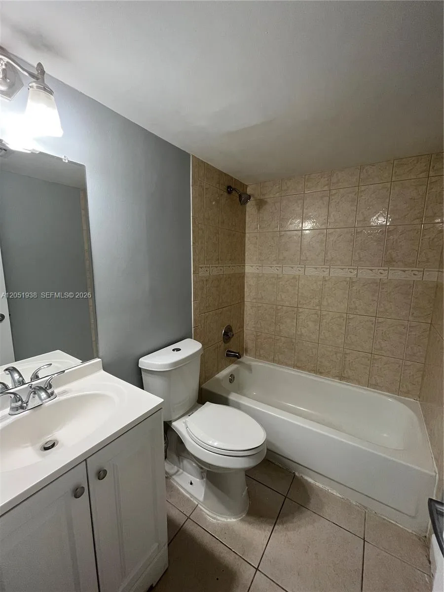 2740 FOREST HILLS BLVD # 202, Coral Springs, FL 33065 photo 11