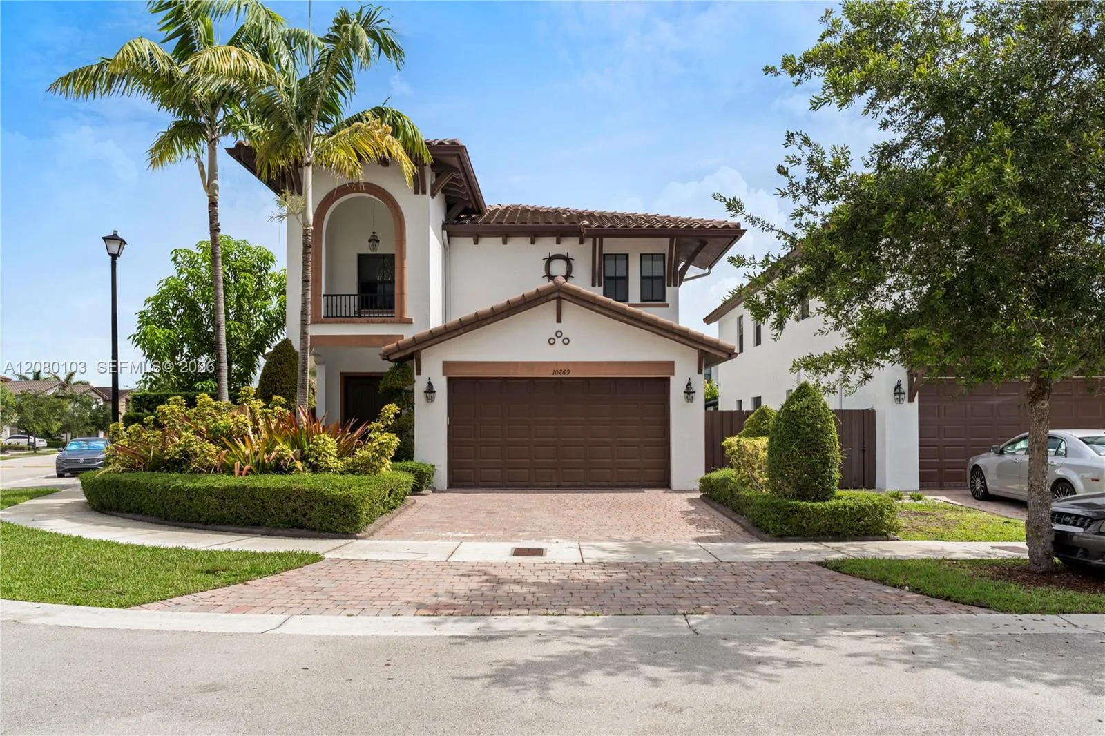 10269 NW 86th St, Doral, FL 33178 photo 3