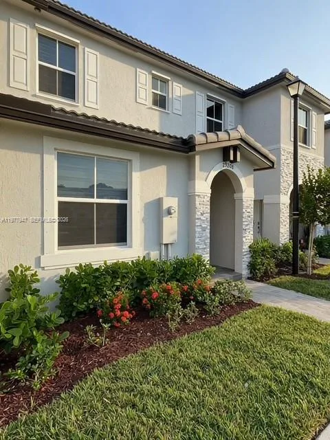 29208 SW 163rd Ct, Homestead, FL 33033 photo 2