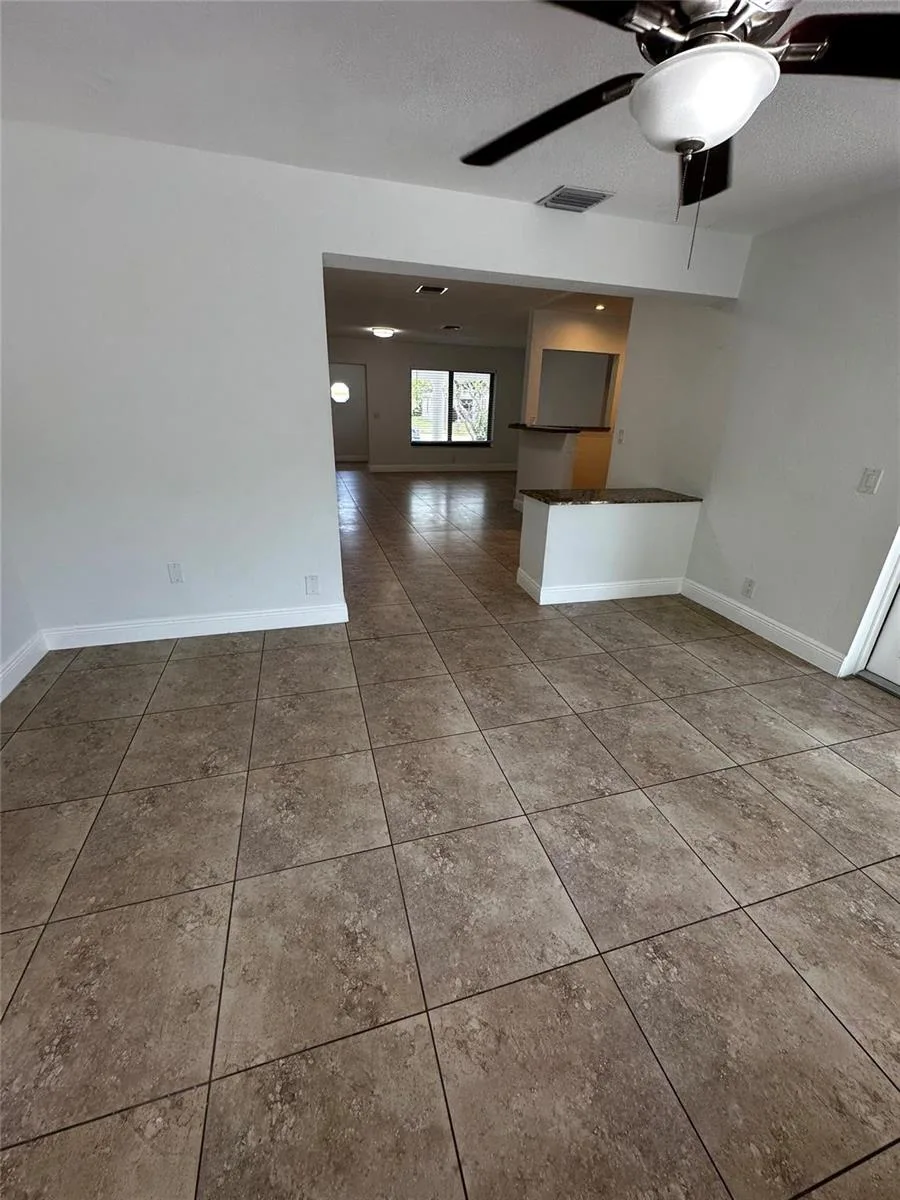 230 NE 21st Street, Boca Raton, FL 33431 photo 2